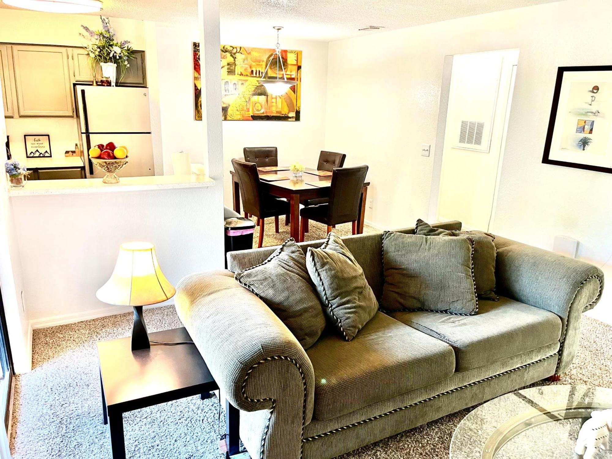 Daytona 2 Bed Apartment 10 Minutes To Beach With Balcony 포트 오렌지 외부 사진
