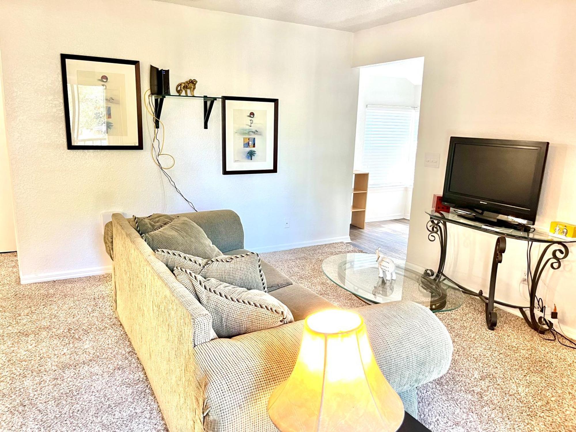 Daytona 2 Bed Apartment 10 Minutes To Beach With Balcony 포트 오렌지 외부 사진