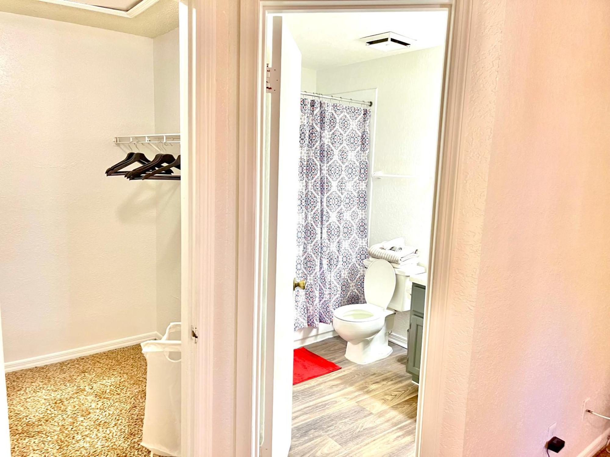 Daytona 2 Bed Apartment 10 Minutes To Beach With Balcony 포트 오렌지 외부 사진