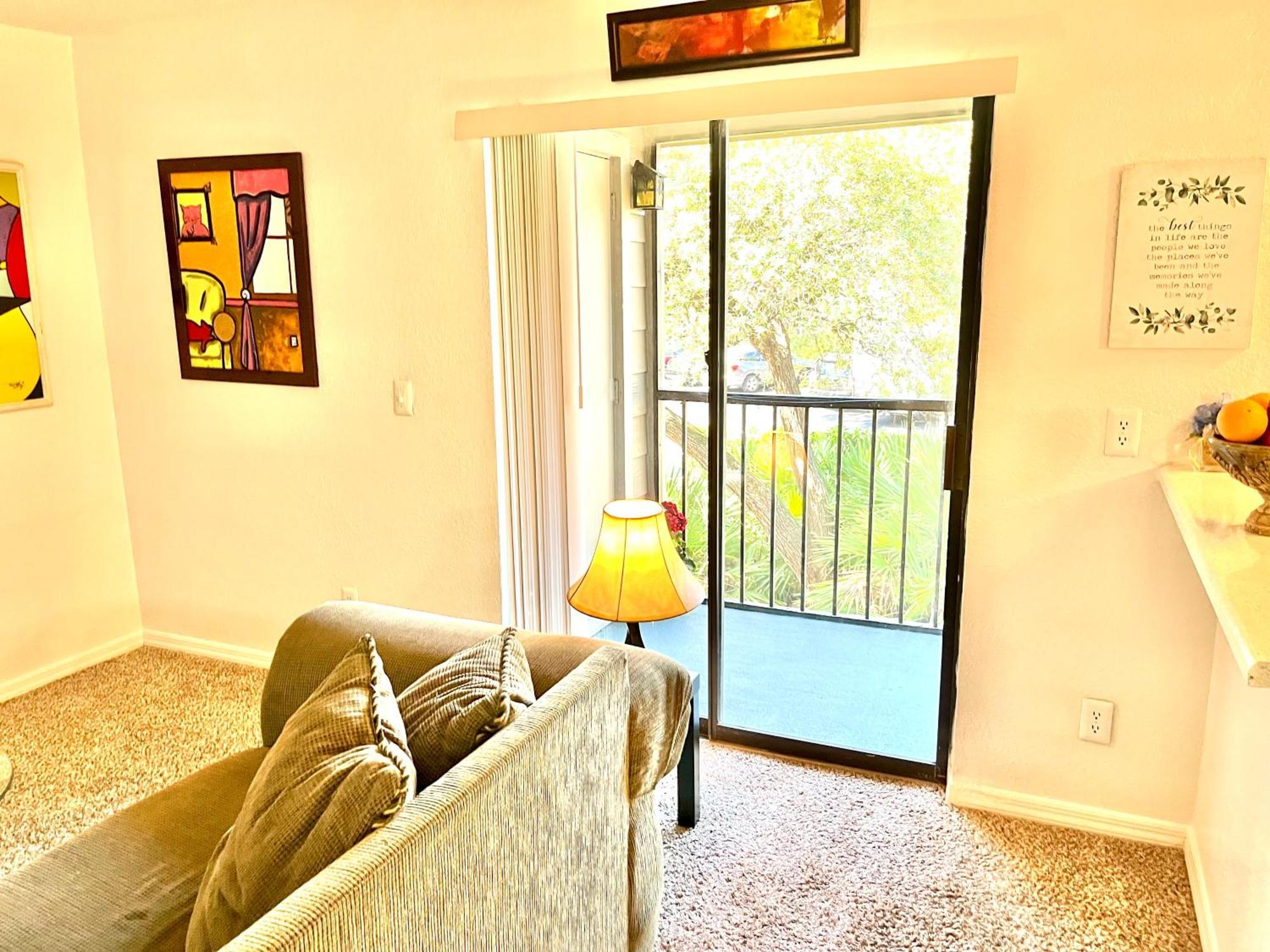 Daytona 2 Bed Apartment 10 Minutes To Beach With Balcony 포트 오렌지 외부 사진